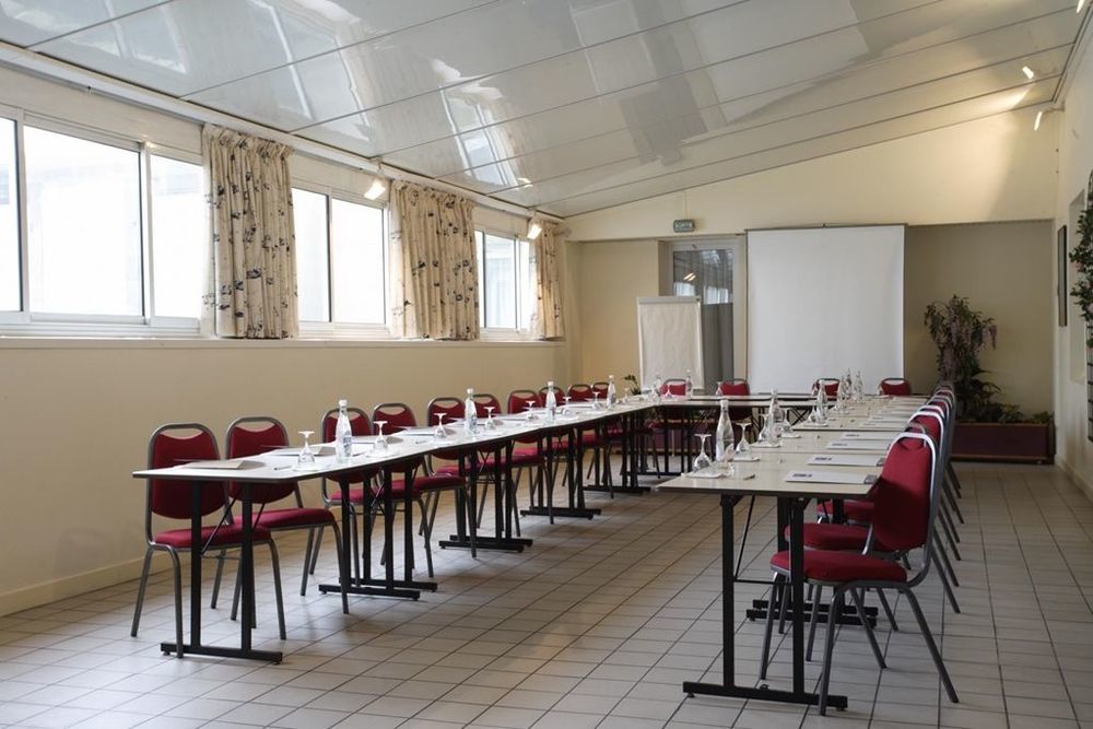 Kyriad Hotel Brest Facilities photo